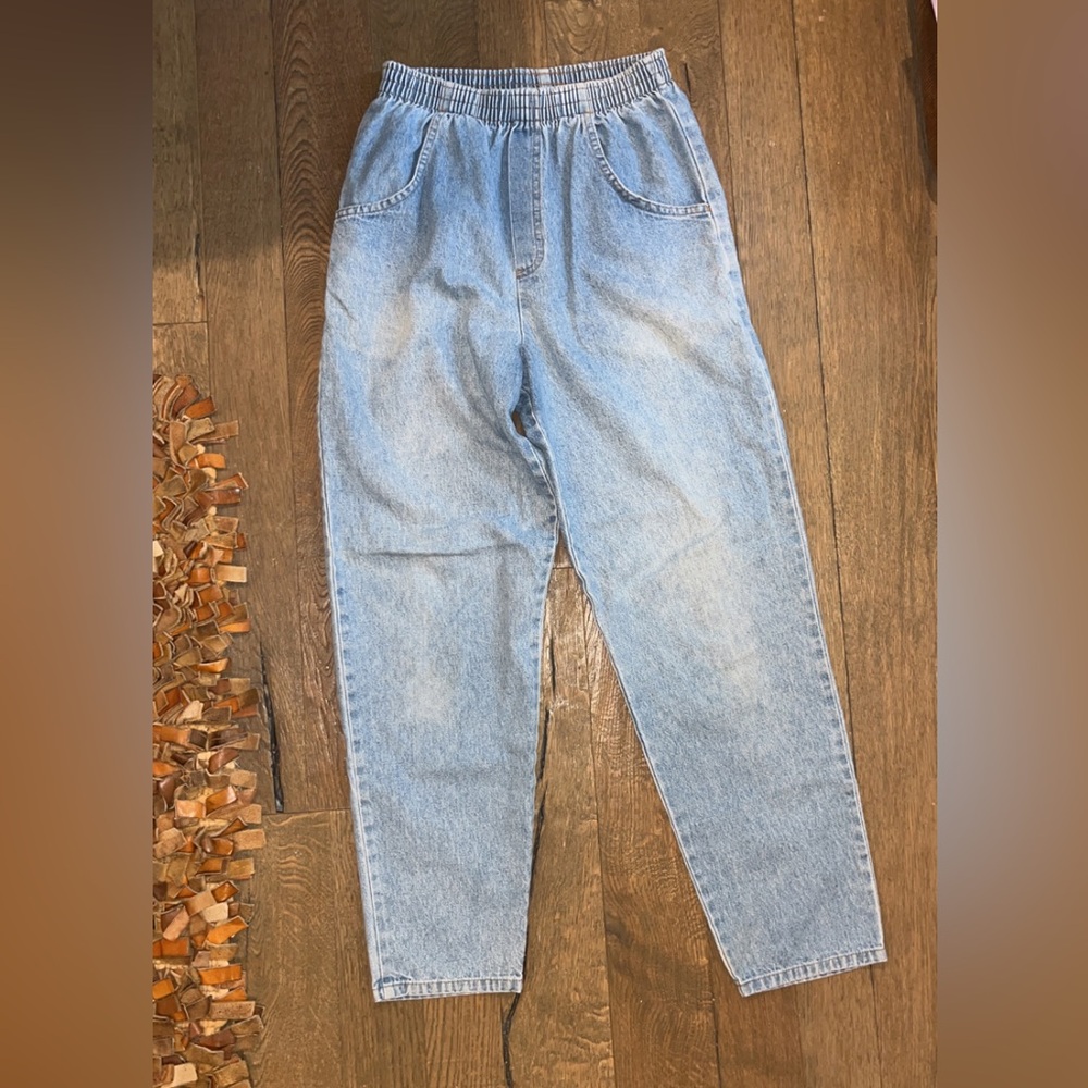 Cabin Creek Light Wash Baggy Jeans